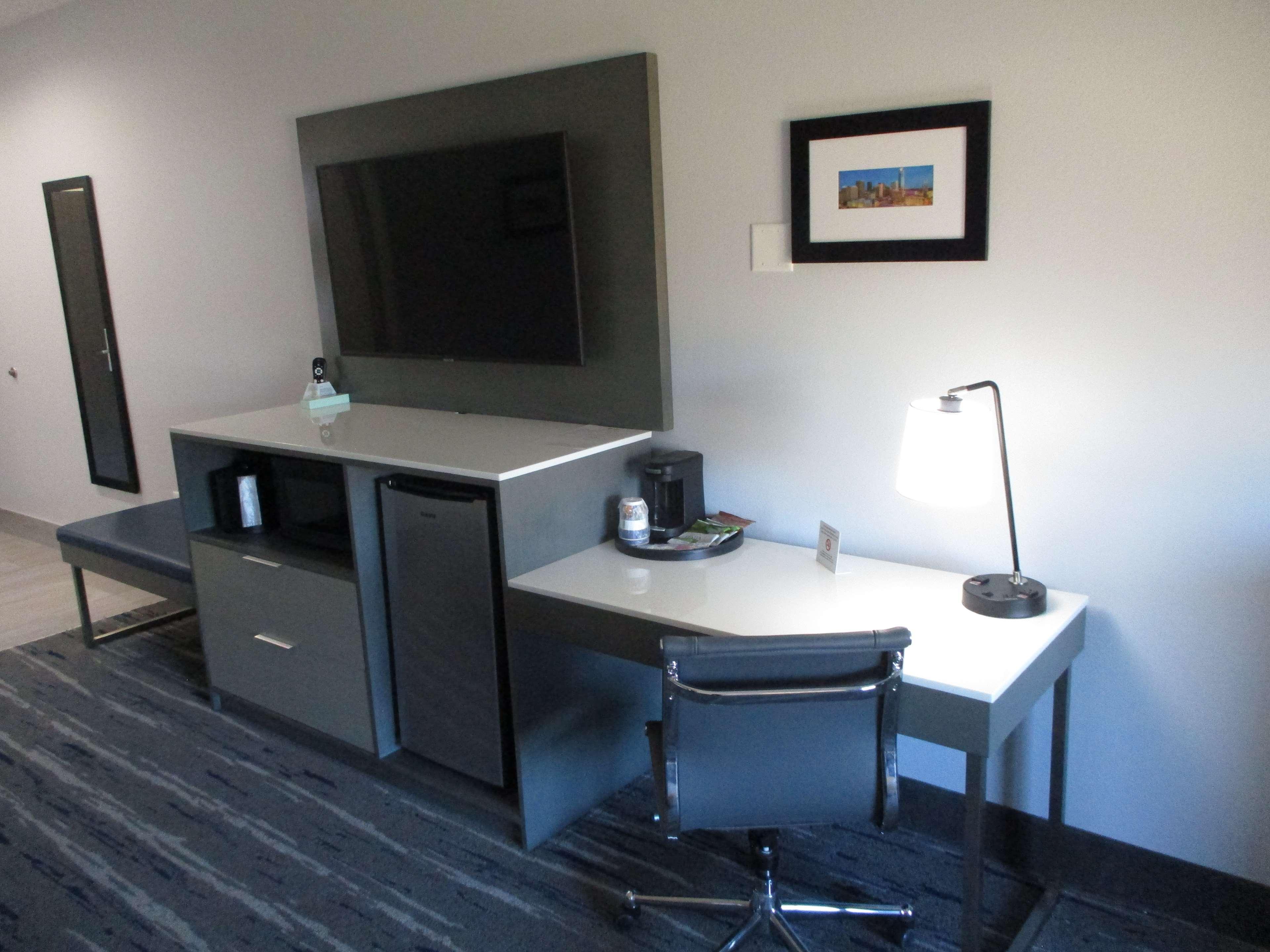 Best Western Plus Choctaw Inn & Suites Eksteriør billede