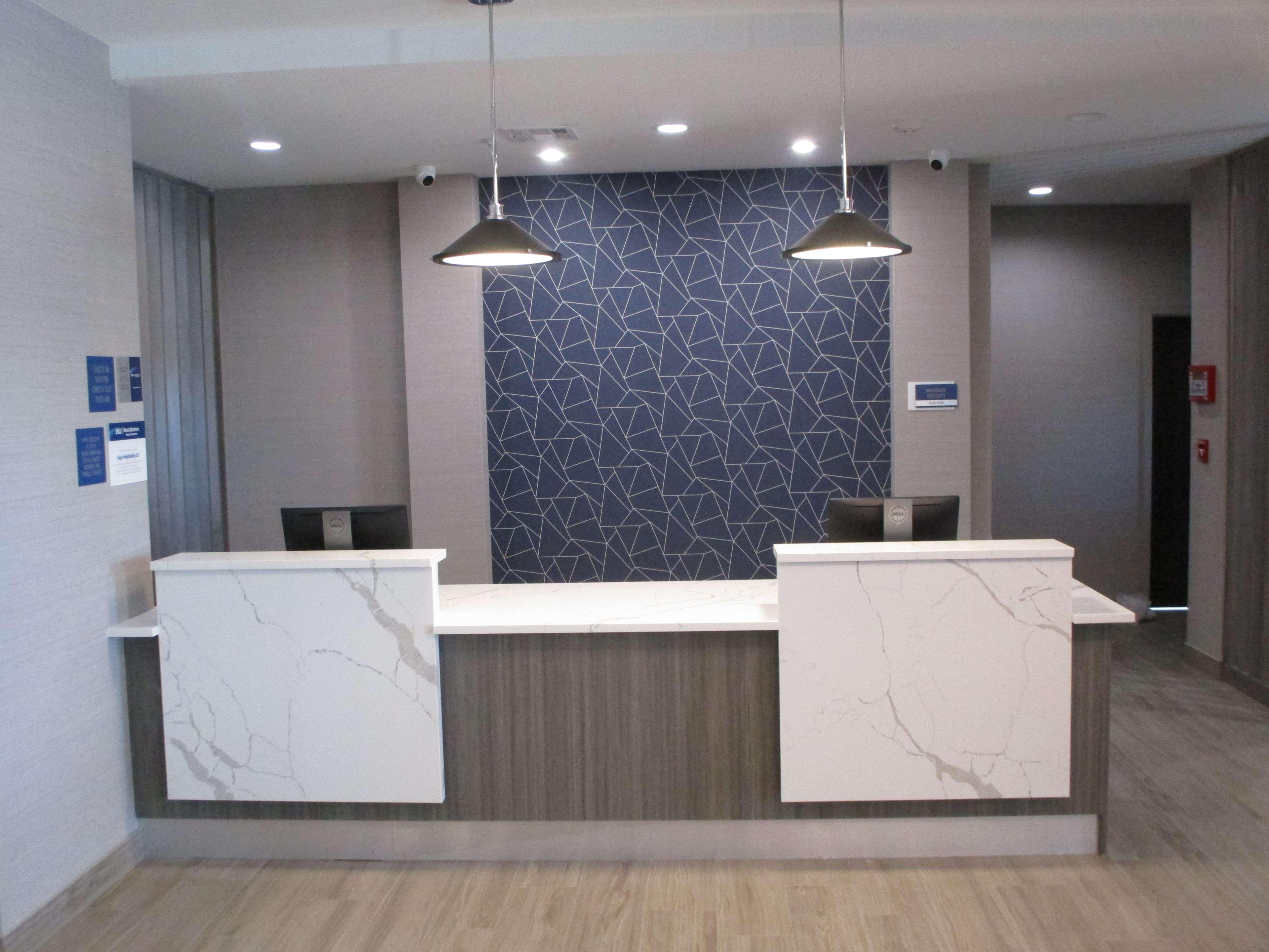 Best Western Plus Choctaw Inn & Suites Eksteriør billede